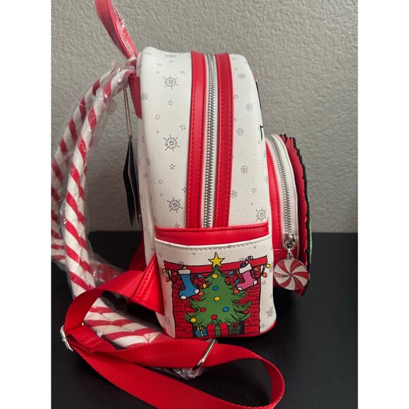 Snoopy Woodstock Wreath Loungefly Mini Backpack Peanuts Christmas Bag NWT - Picture 2 of 5